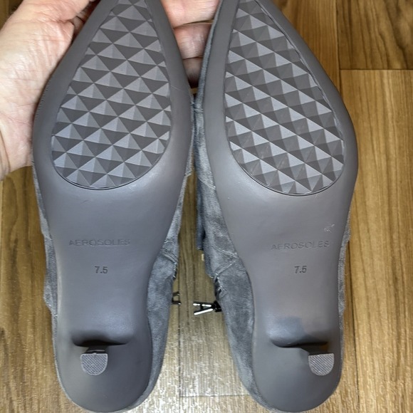 Aerosoles Womens 7.5 Loloa Suede Ankle Boot Bootie Gray Cottagecore Boho Ruffle - Picture 13 of 14